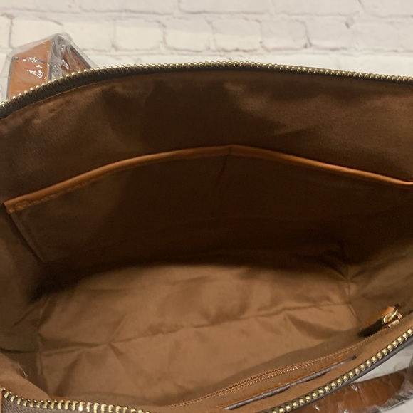 NWT ELLEN TRACY SIGNATURE PRINT SATCHEL - Picture 3 of 4